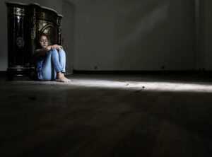 whatsapp sad dp girl